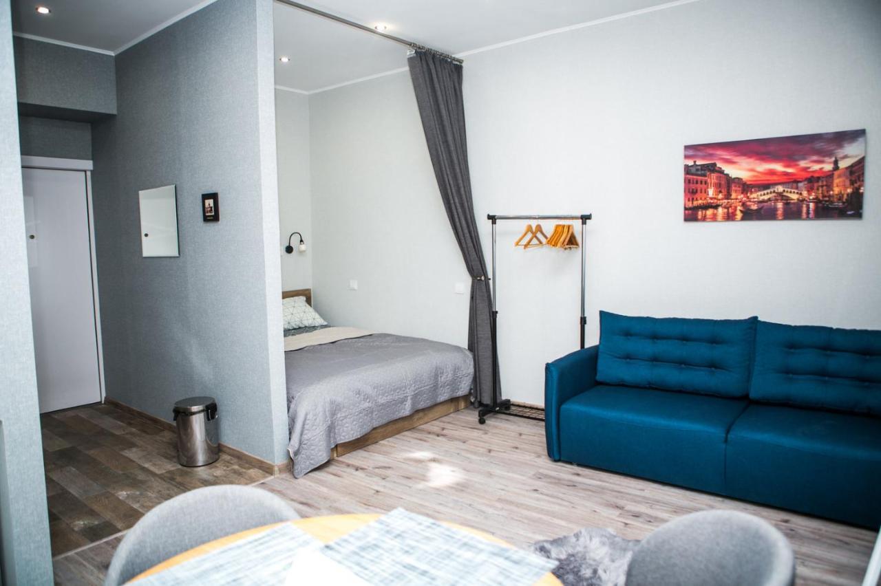 Luxury Flat In Downtown Apartamento Lviv Exterior foto